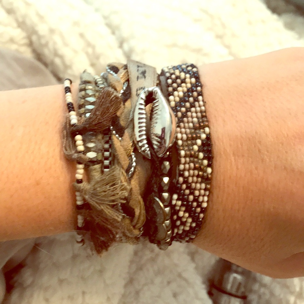 Hipanema Beaded Shell Wrap Magentic Bracelet